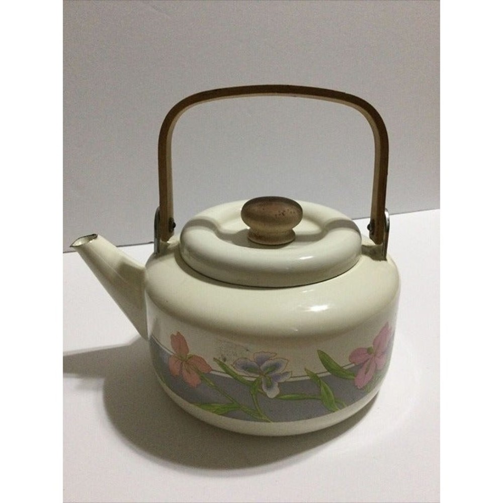 VINTAGE REFLECTIONS ENAMEL COOKWARE TEA KETTLES BEIGE WITH GRAY, AND BLUE & PINK